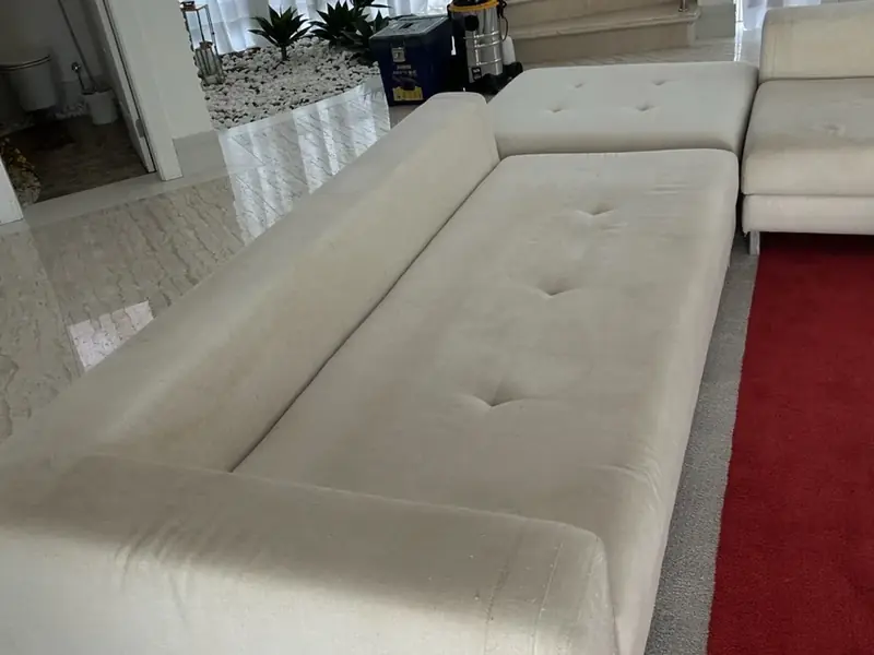 Sofá antes da higienização